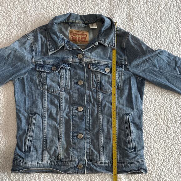 Levis Jean Jacket Women Medium Blue Trucker Biker Western Denim Button Up Top - Picture 9 of 13